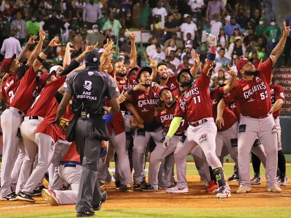 Norberto Valencia González en la LIDOM