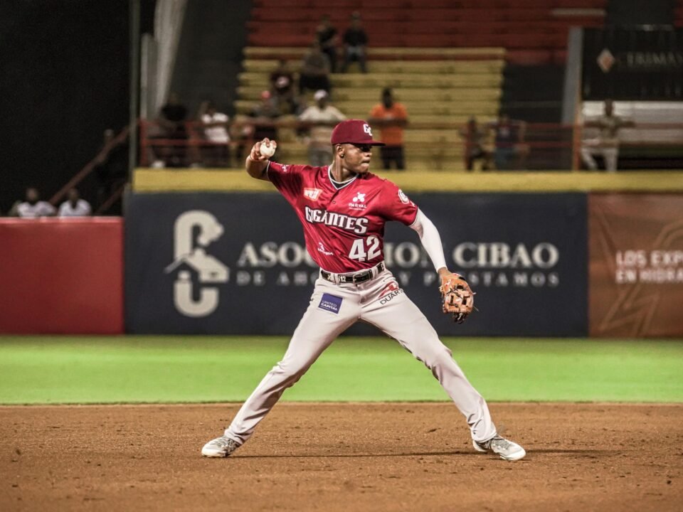 Norberto Valencia González en la LIDOM