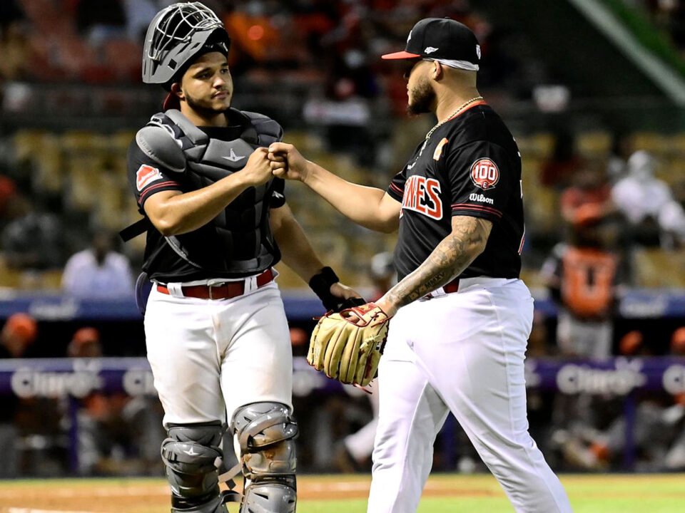 Leones del Escogido vencen 8-5 a Tigres del Licey