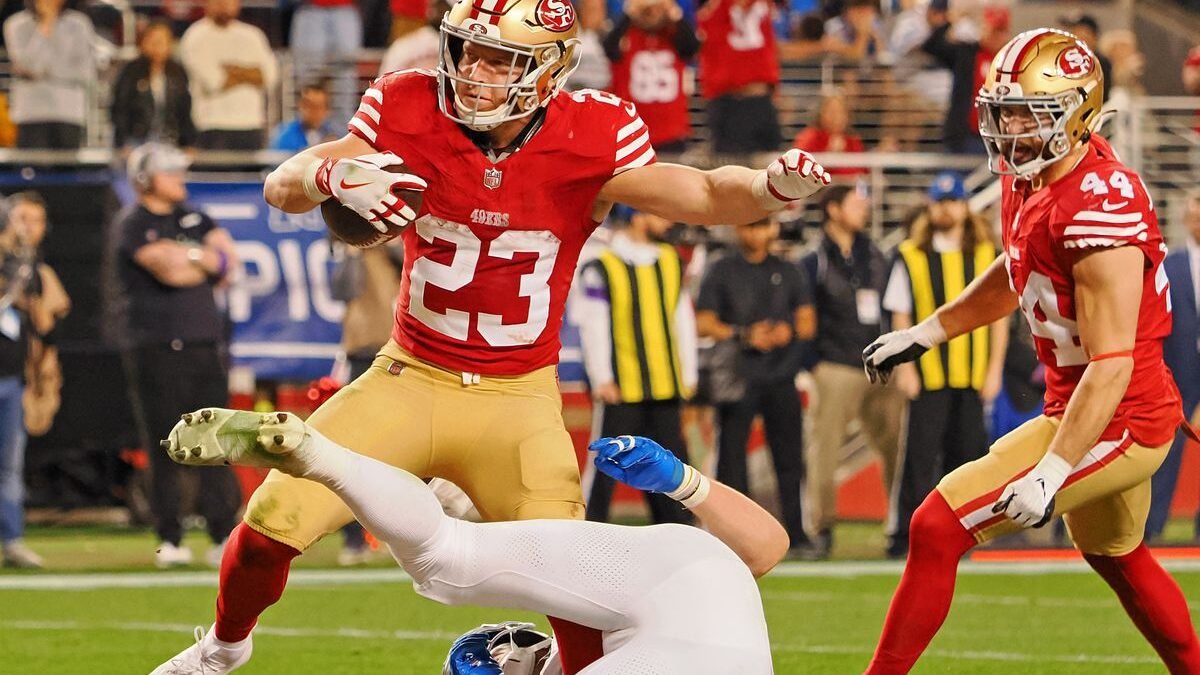 Norberto Valencia González apuesta en la NFL