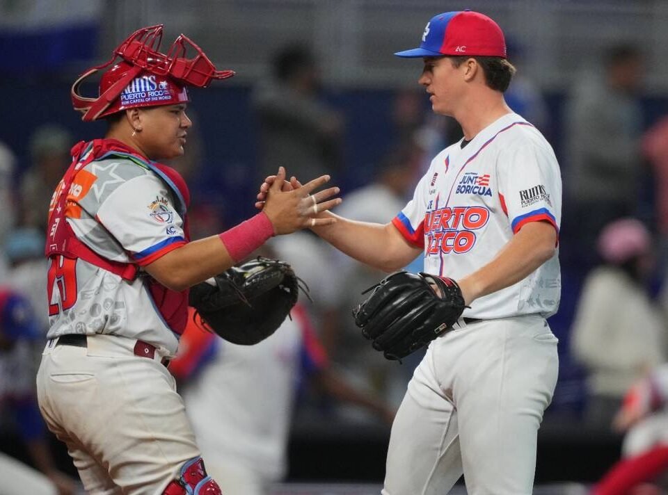 Norberto Valencia González en la Serie del Caribe